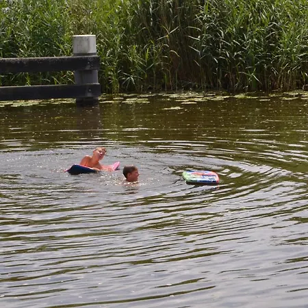 Froukje's Bed & Breakfast Woerdense Verlaat